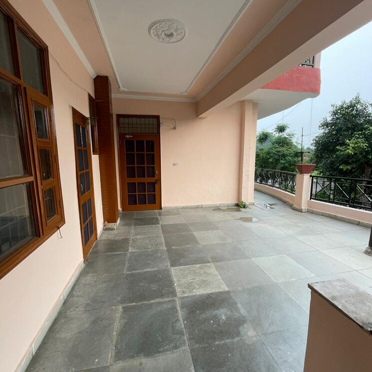 Balcony, sector 51 3 Bedroom 1850 Sq.Ft. Apartment In Sector 51 Chandigarh 8414047