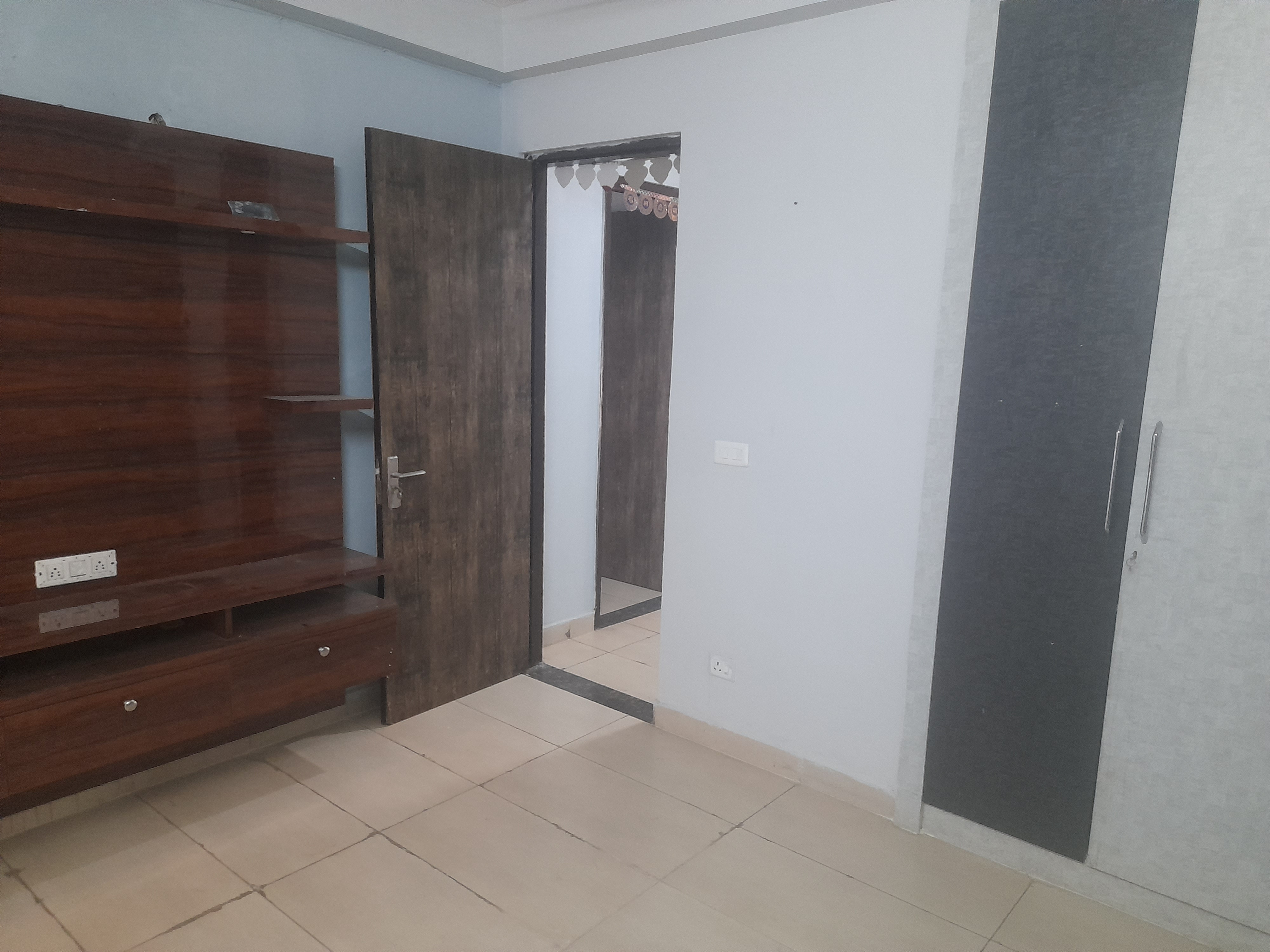 3 BHK + Pooja Room Builder Floor For Sale in Amolik Residency