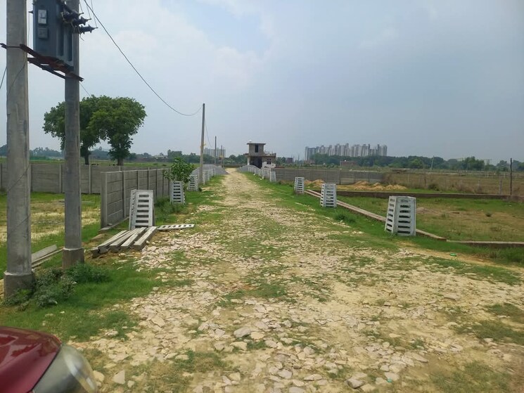 Exterior View, earth-titanium-villas  120 Sq.Yd. Plot In Tech Zone Greater Noida Greater Noida 8414053