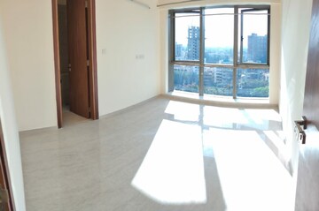  2 BHK Apartment at Sheth Auris Serenity Tower 1, Malad West – for Sale
