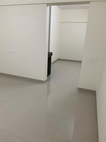 Room in 1 RK Apartment at Nyati Elysia, Kharadi – for Rent