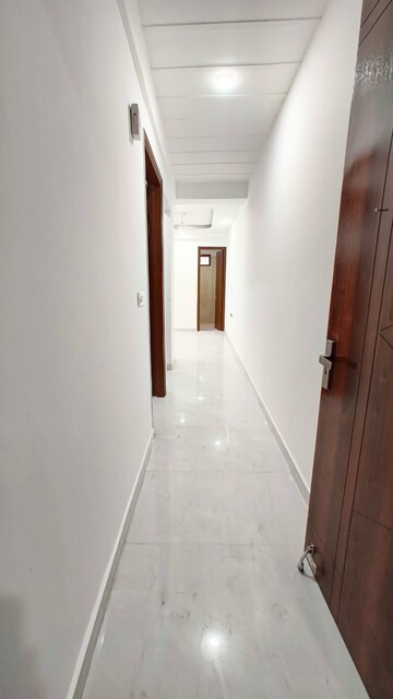 Building Lobby in 2 BHK Builder Floor at Palm Residency Chhatarpur, Chattarpur – for Rent