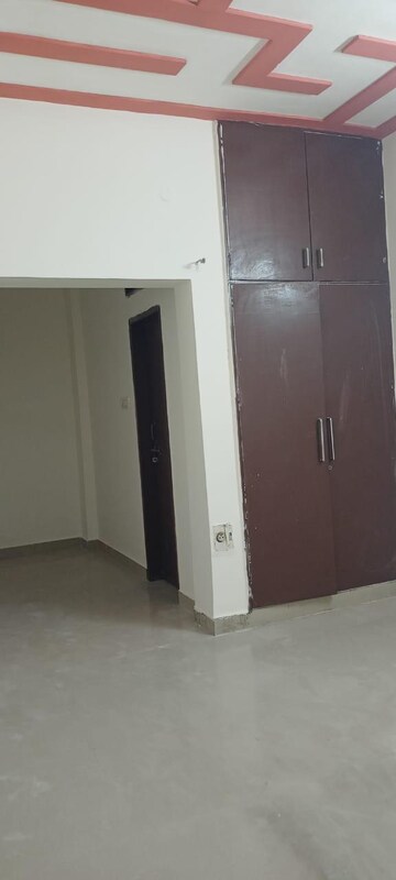 Building Lobby in 4 BHK Independent House at UPAVP Vrindavan Yojana, Vrindavan Yojna – for Sale