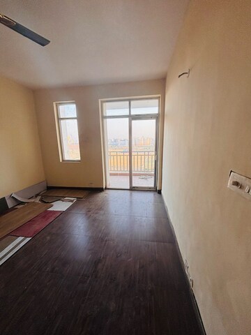 Room in 4 BHK Apartment at Ansal Height 86, Sector 86 – for Sale