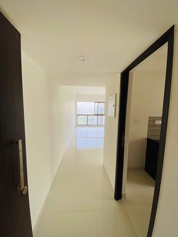 2 BHK Apartment For Sale in Lodha Casa Viva, Majiwada