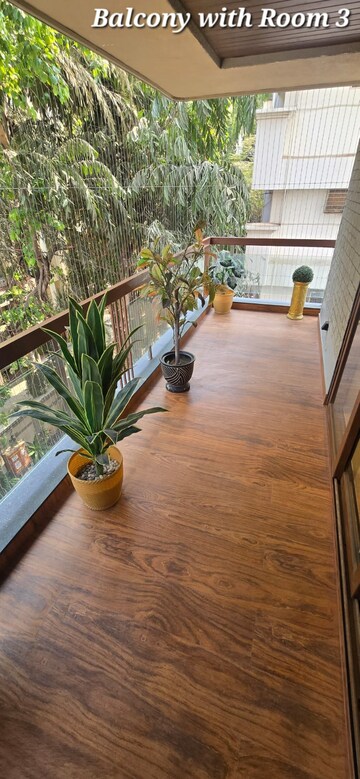 Balcony in 4 BHK Apartment at Union Park, Chembur – for Sale