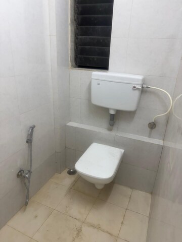 Master Bedroom in 1 BHK Apartment at Sindhi Society, Chembur – for Rent