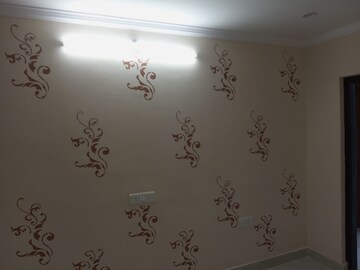 Room in 2 BHK Apartment at Adil Nagar – for Rent