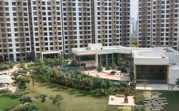 2 BHK Apartment For Rent in Sunteck West World, Naigaon East