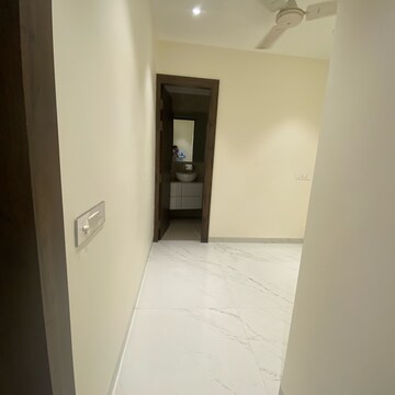 Room in 3.5 BHK Villa at Sahakar Nagar – for Rent