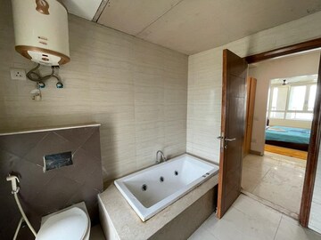 Bathroom in 4 BHK Apartment at Jaypee Imperial Court, Sector 128 – for Rent