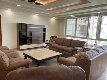 Living Room in 4 BHK Apartment at Jaypee Imperial Court, Sector 128 – for Rent