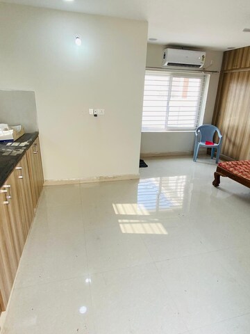 Furnished Amenities in 1 RK Apartment at Raghavendra Arcade, Kondapur – for Rent