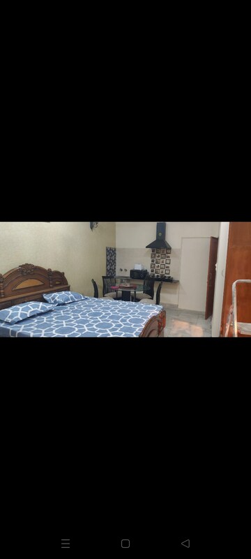 Bedroom in Studio Independent House at Sector 38 – for Rent