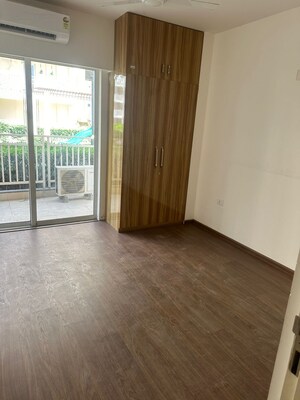 Room in 3 BHK Apartment at Tulip White, Sector 69 – for Sale