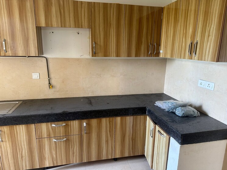 Kitchen, tulip-white 3 Bedroom 1326 Sq.Ft. Apartment In Sector 69 Gurgaon 8414265