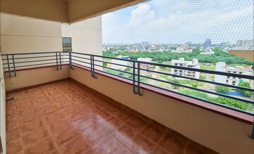 Balcony in 4 BHK Apartment at Central Park I, Sector 42 – for Rent