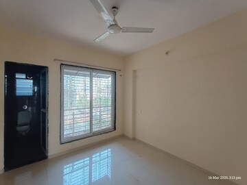 Room in 2 BHK Apartment at Sunshine Heights Ghasoli, Ghansoli – for Rent