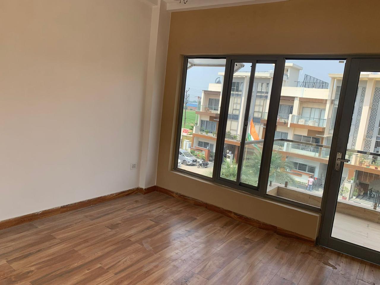 3 BHK + Pooja Room Apartment For Sale in VVIP Addresses