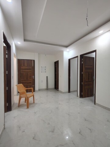 Room in 3 BHK Apartment at Gmada Aerocity – for Rent