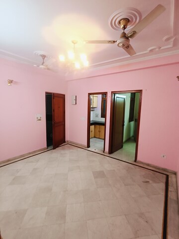 Room in 2 BHK Builder Floor at Malviya Nagar – for Rent
