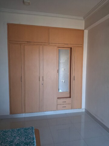 Room in 2 BHK Apartment at Vaishali Nagar – for Rent