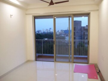2 BHK Apartment For Rent in Lodha Grandezza, Wagle Industrial Estate