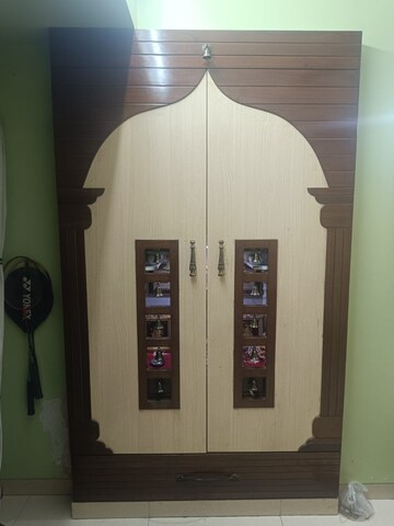 Building Lobby in 2 BHK Apartment at Sunrise CHS Kamothe, Kamothe – for Rent