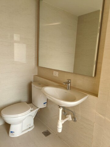 Bathroom in 1.5 BHK Apartment at Hiranandani Fortune City, New Panvel – for Sale