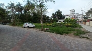 Plot Area in  Plot at Kundannoor – for Sale