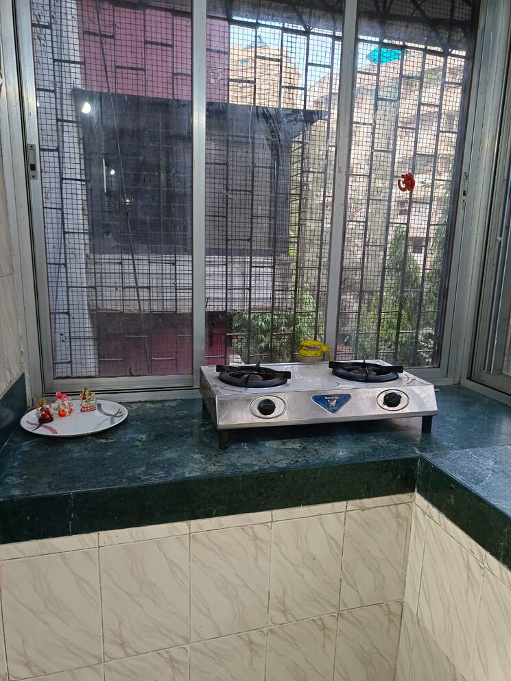 Living Room, dhawalgiri-apartments 3 Bedroom 3000 Sq.Ft. Apartment In Goregaon East Mumbai 8414507