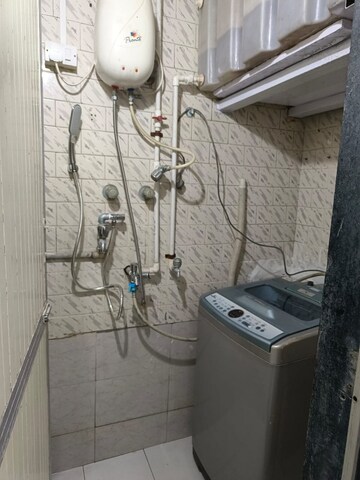 Bathroom in 3 BHK Apartment at Dhawalgiri Apartments, Goregaon East – for Sale