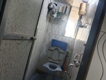 Bathroom in 3 BHK Apartment at Dheeraj Valley, Goregaon East – for Sale