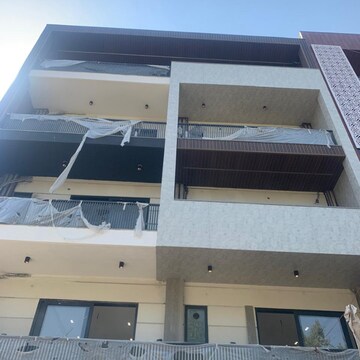 4 BHK Builder Floor For Sale in Ansal API Esencia, Sector 67