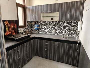 Kitchen in 3 BHK Apartment at Sector 46 – for Rent