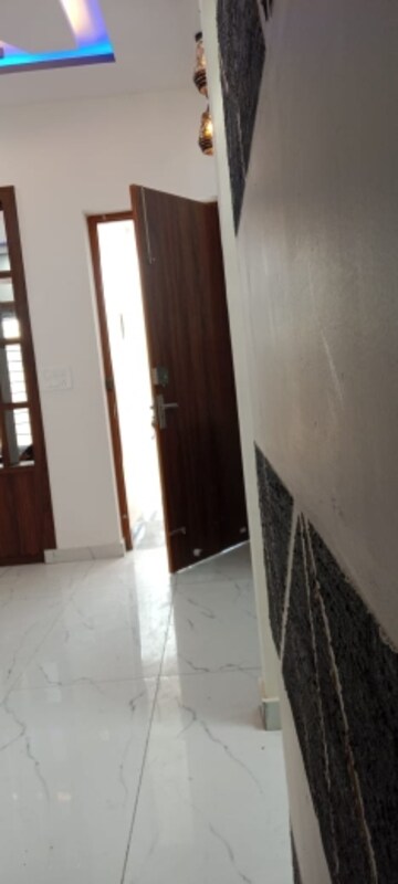 Room in 3 BHK Independent House at Vishal Enclave Chinhat, Chinhat – for Sale