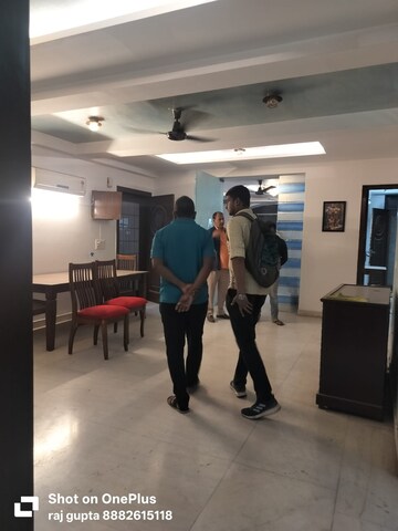 3 BHK Builder Floor For Rent in Saket