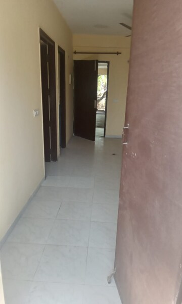 Room in 1 BHK Apartment at Omaxe GH6 EWS and LIG, Sarsawan – for Rent