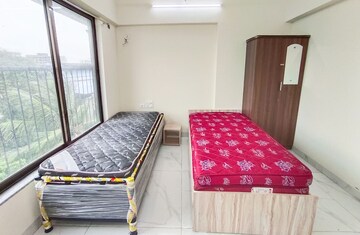Room in  Pg at Santacruz East – for Rent