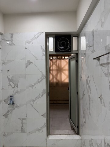  2 BHK Apartment at Hiranandani Fortune City, New Panvel – for Rent