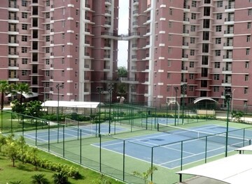 Balcony in 4 BHK Apartment at Eldeco Saubhagyam, Vrindavan Yojna – for Rent