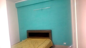 Furnished Amenities in 4 BHK Apartment at Eldeco Saubhagyam, Vrindavan Yojna – for Rent