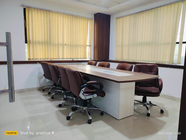 Team Area, arv-park Commercial Office Space in IT/SEZ 1500 Sq.Ft. In Sector 63 Noida 8414919