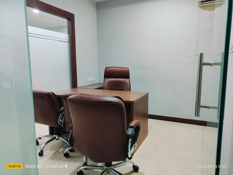 Team Area, arv-park Commercial Office Space in IT/SEZ 1500 Sq.Ft. In Sector 63 Noida 8414919