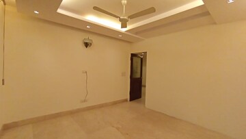 Room in 3 BHK Apartment at Greater Kailash I – for Rent