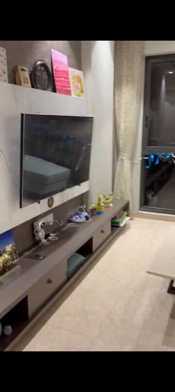 Master Bedroom in 3 BHK Apartment at Kolshet Road – for Rent