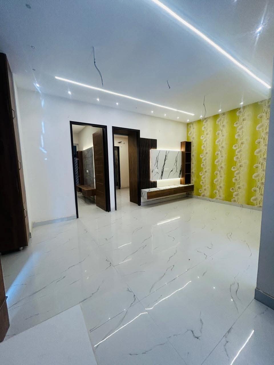 3 BHK + Pooja Room Builder Floor For Sale in Nirvana Home