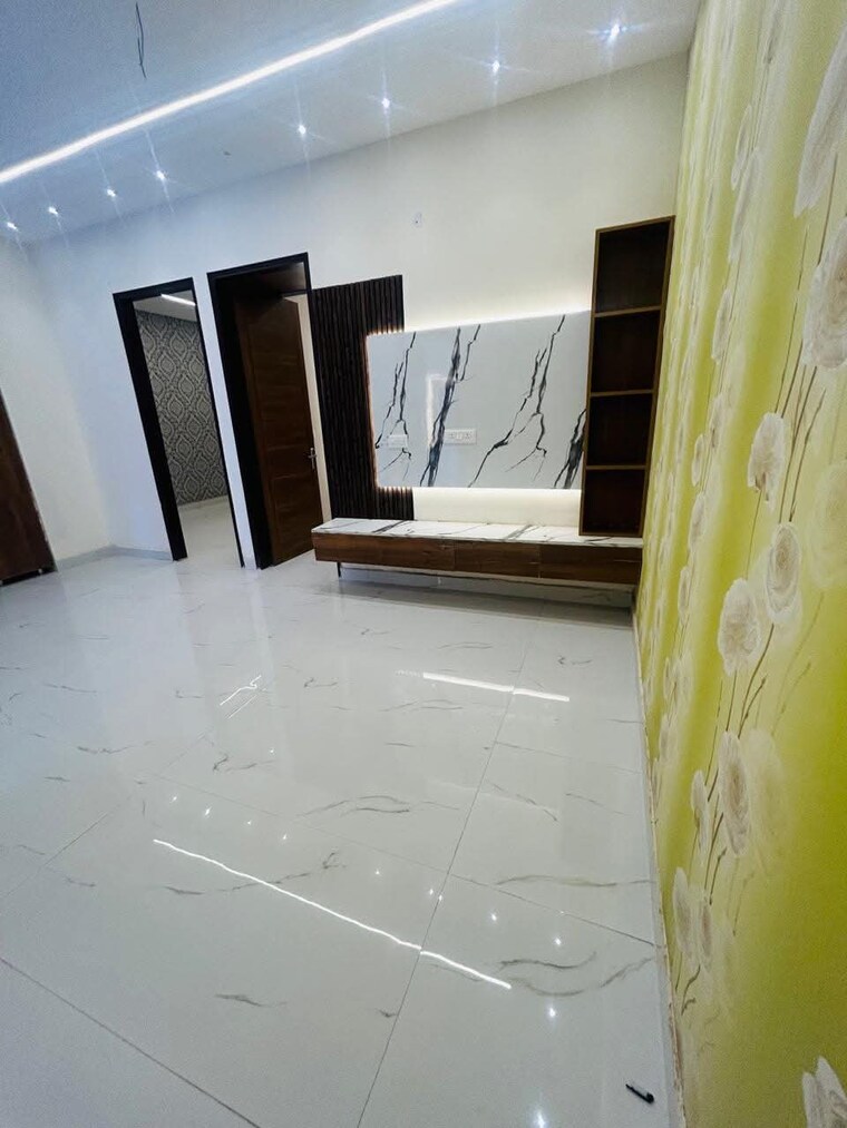 undefined, pir machalla 3 Bedroom 1300 Sq.Ft. Builder Floor In Pir Machalla Zirakpur 8415009