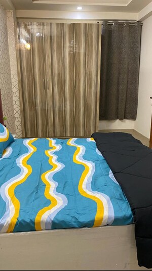 Master Bedroom in 3 BHK Apartment at Gardenia Glamour, Vasundhara Sector 3 – for Sale