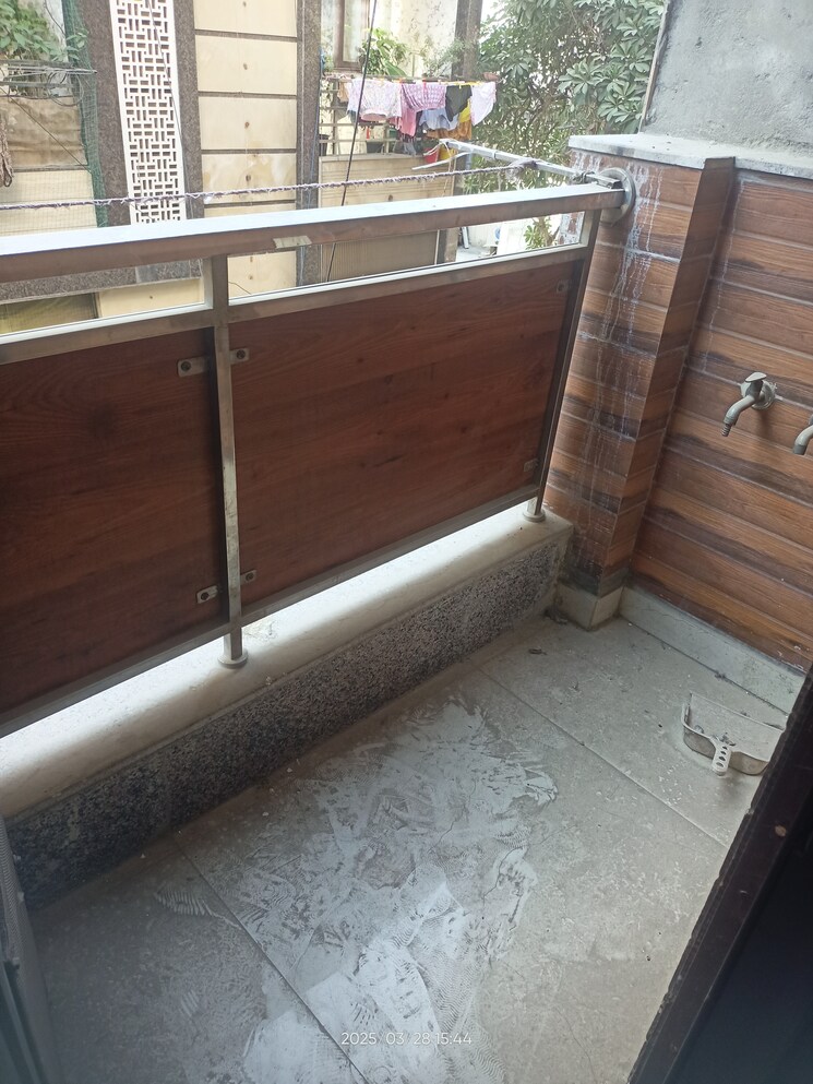 undefined, mansa ram park 3.5 Bedroom 750 Sq.Ft. Builder Floor In Mansa Ram Park Delhi 8415257